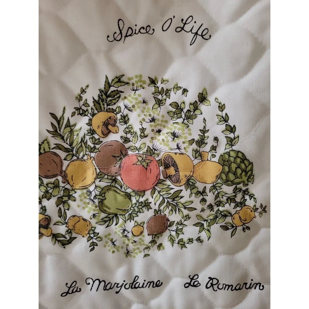 Vintage 1975 Spice O’ Life Quilted Full Apron Retro Cooking